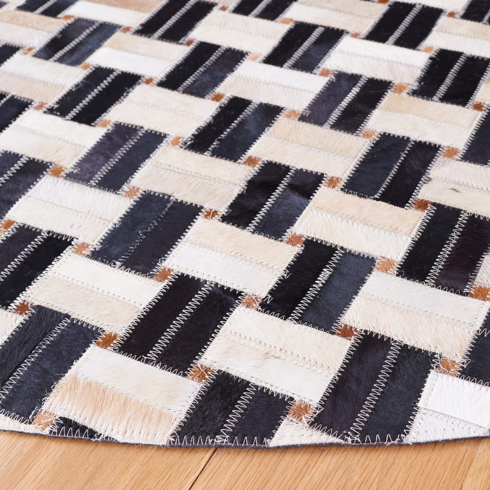 Mahsa Cowhide Rug, Round 6'
