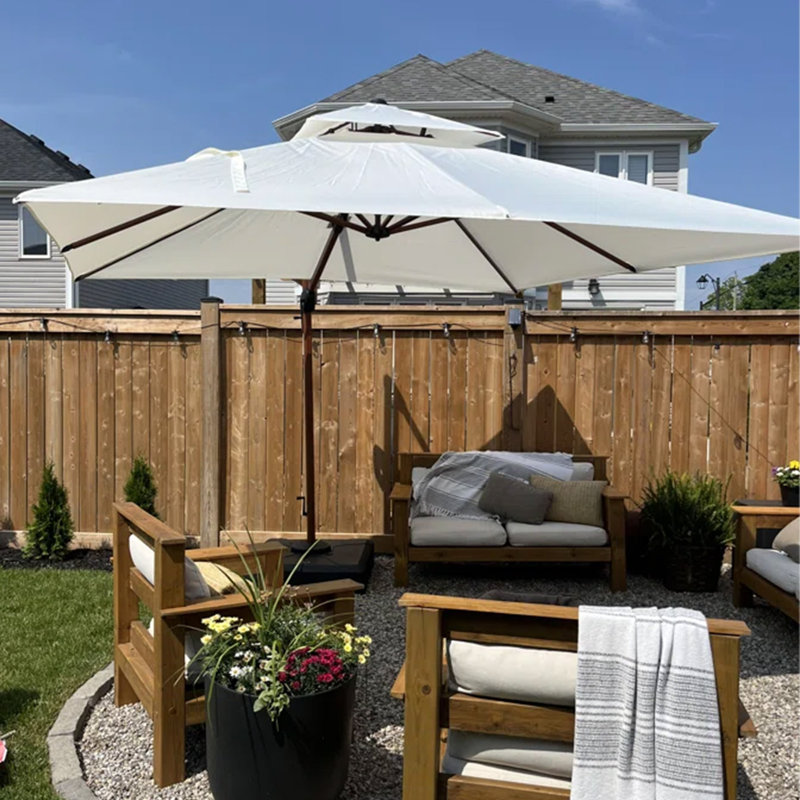 Parasol en porte-à-faux carré en bois avec base à roulettes Rosalei 9/10/11 / 12FT, rouge brique, L 108 po x P 108 po