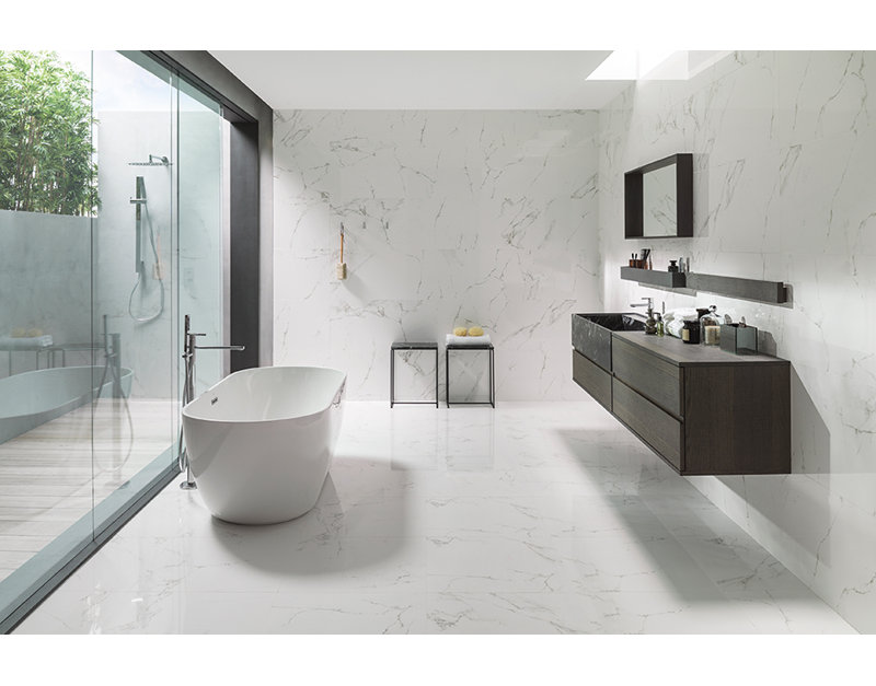 Lounge 66.94'' L Freestanding Soaking Bathtub
