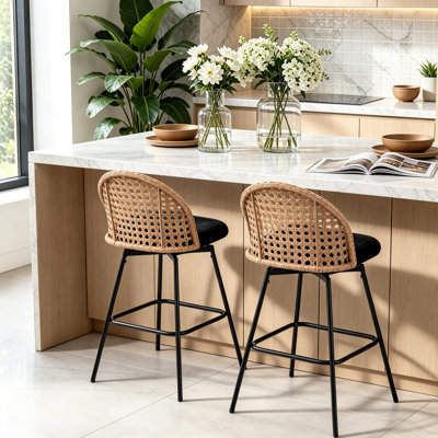 Tabouret de bar rotatif rembourré de style rotin avec support pour le dos