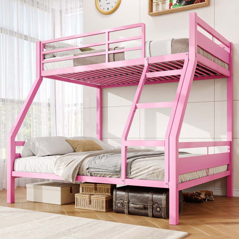 Lit superposé simple au-dessus d'un lit double en métal avec garde-corps pleine longueur, rangement sous le lit, rose