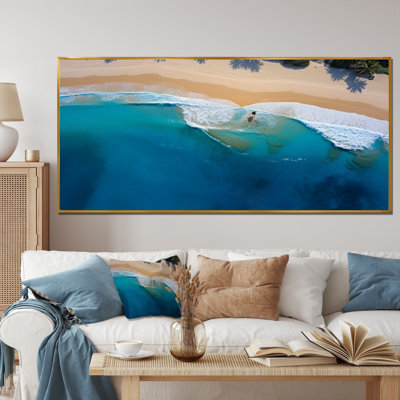 Vue aérienne de la plage côtière paradisiaque IV - art mural plage