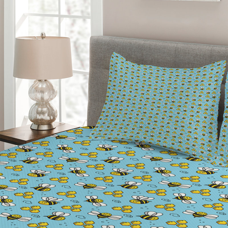 Honey Bee A Polyester Coverlet, King Bedspread + 2 Shams