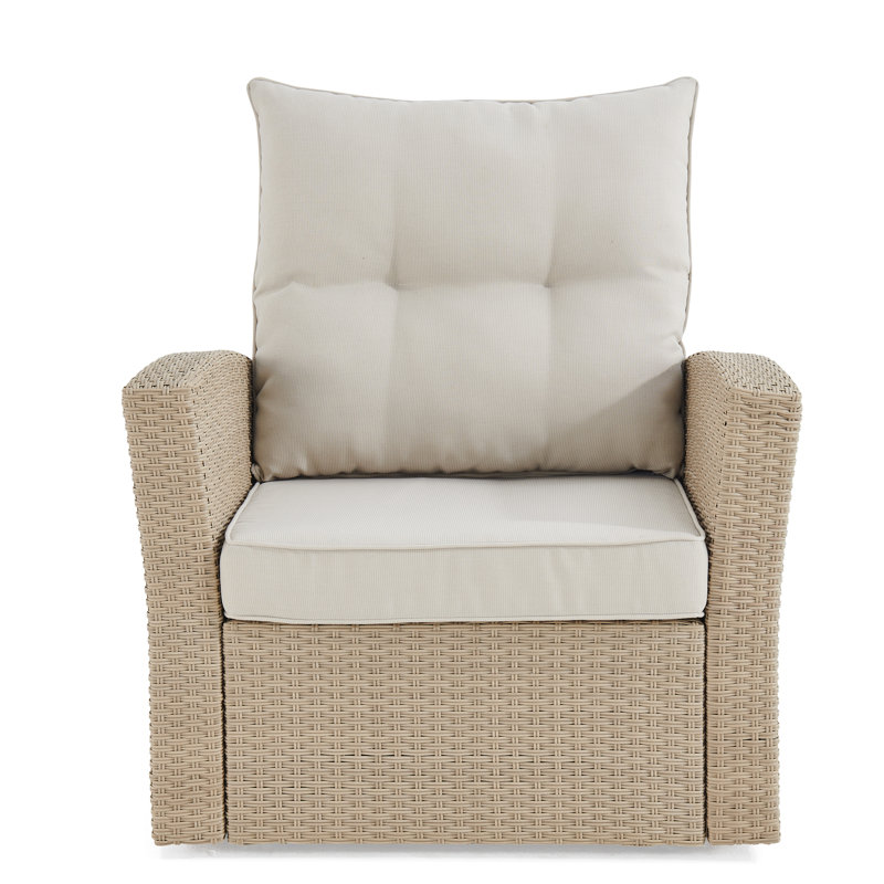 Wicker Outdoor Lounge Chair