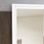 Miroir moderne et élégant avec des options de montage polyvalentes pour améliorer la maison-767398102