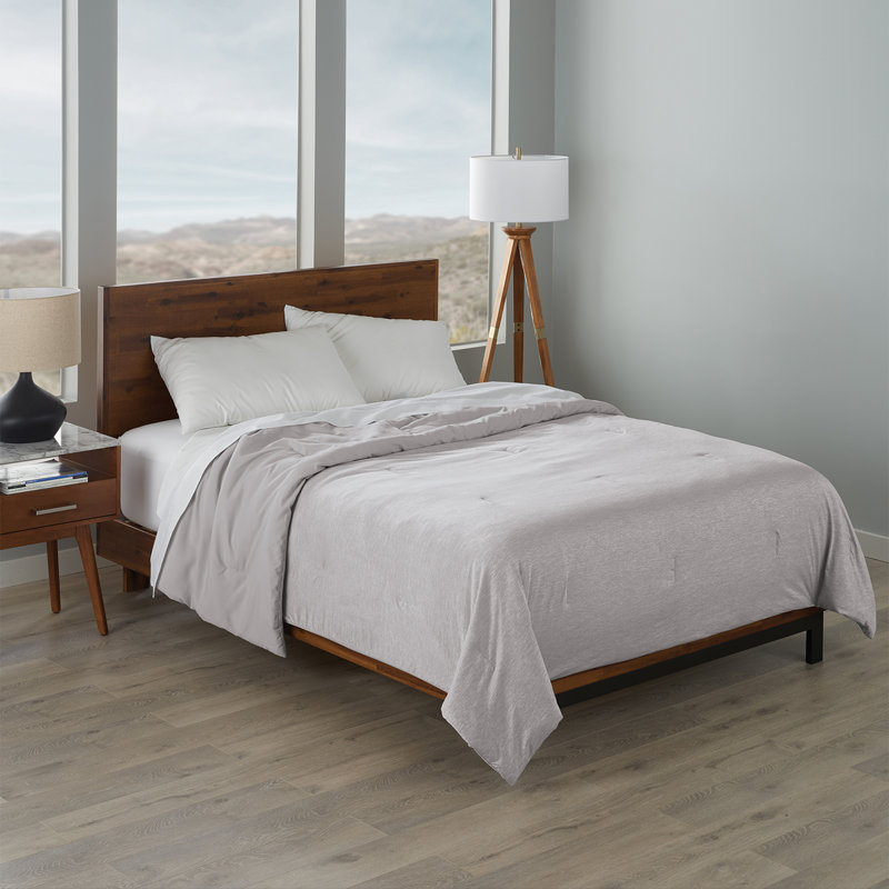 Cooling & Wrinkle-Resistant Jersey Fabric Down-Alternative Comforter, King Comforter, Light Gray