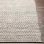 Tapis d'intérieur / extérieur gris à motif géométrique tissé à plat à la main Hintons-1219503875