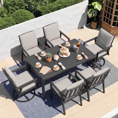 Ensemble repas d'extérieur 7 pièces, chaises fixes et chaises berçantes pivotantes avec coussins moelleux de 2,8 po, table spacieuse de 63 po x 35 po avec trou pour parasol 2,4 po pour la pelouse, noir et gris