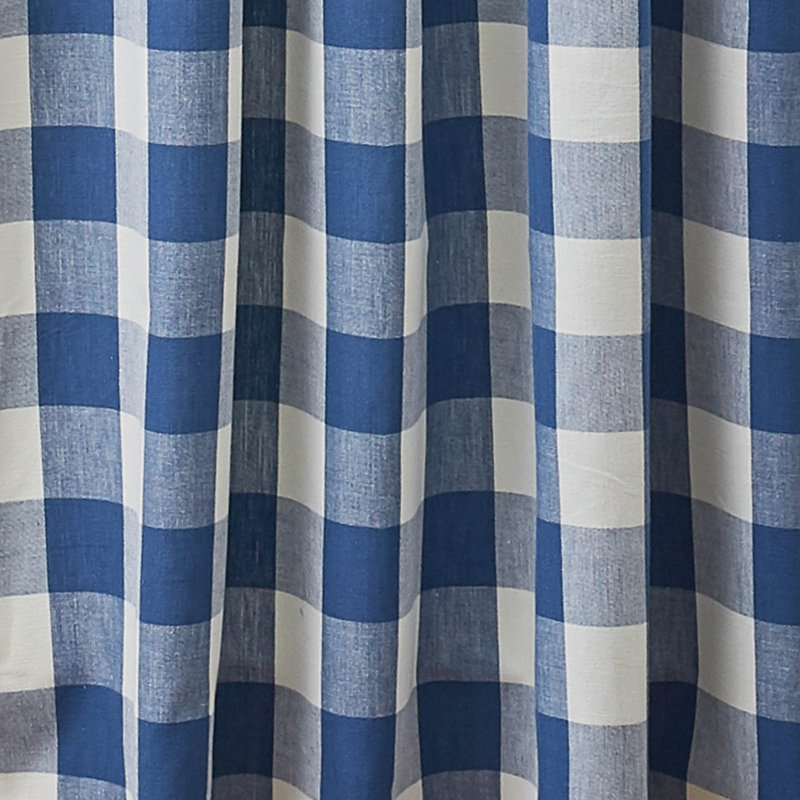 Red Buffalo Check Tiers 36x72, Blue