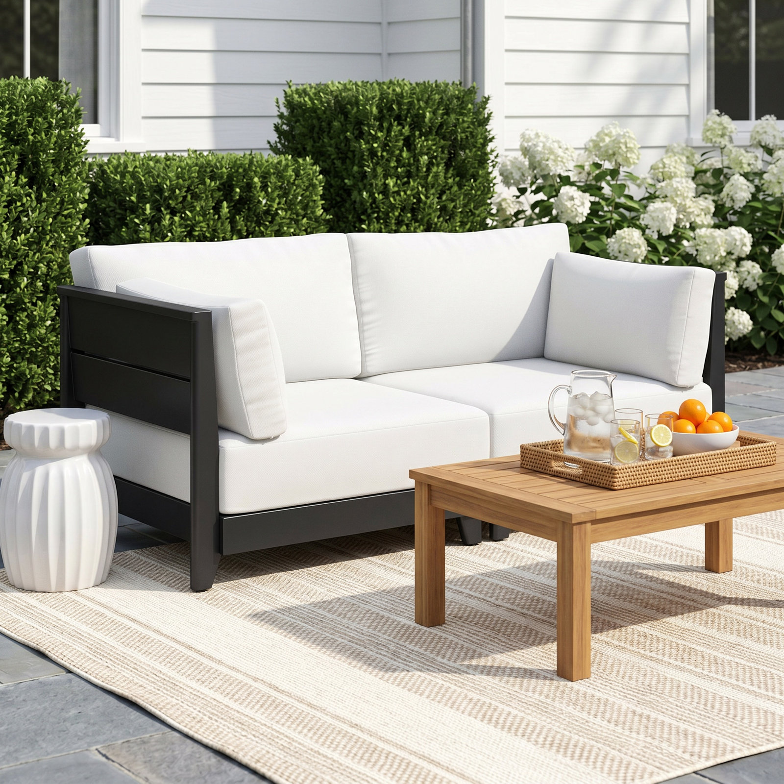 Dez 32" Patio Sofa