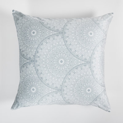 Coussin floral 22 po