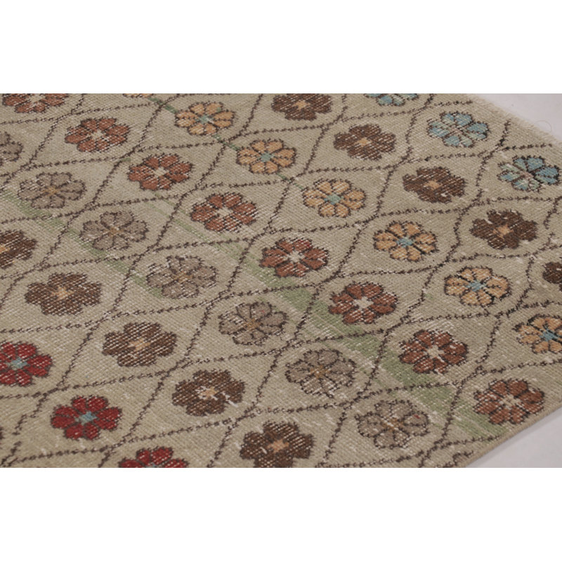 Distressed One-of-a-Kind 5'3X9'1 Hand Knotted Area Rug