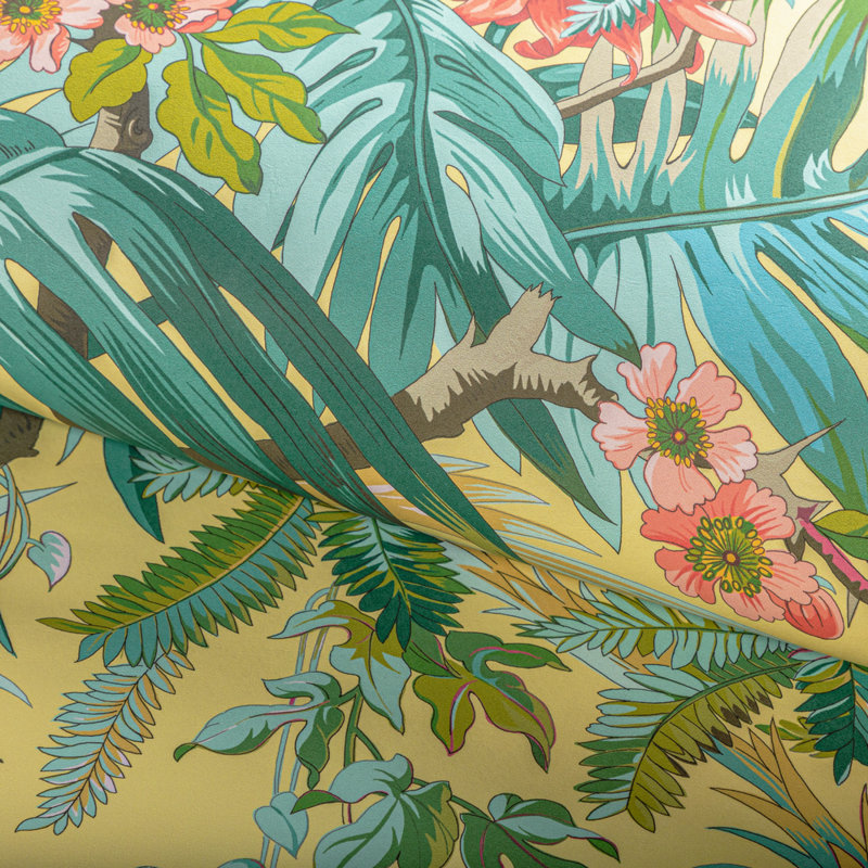 Majorelle 33' L x 27.5" W Wallpaper Roll, Sun