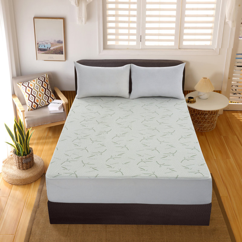 Middlebury Waterproof Fitted Mattress Protector Mattress Protector Case Pack, Queen