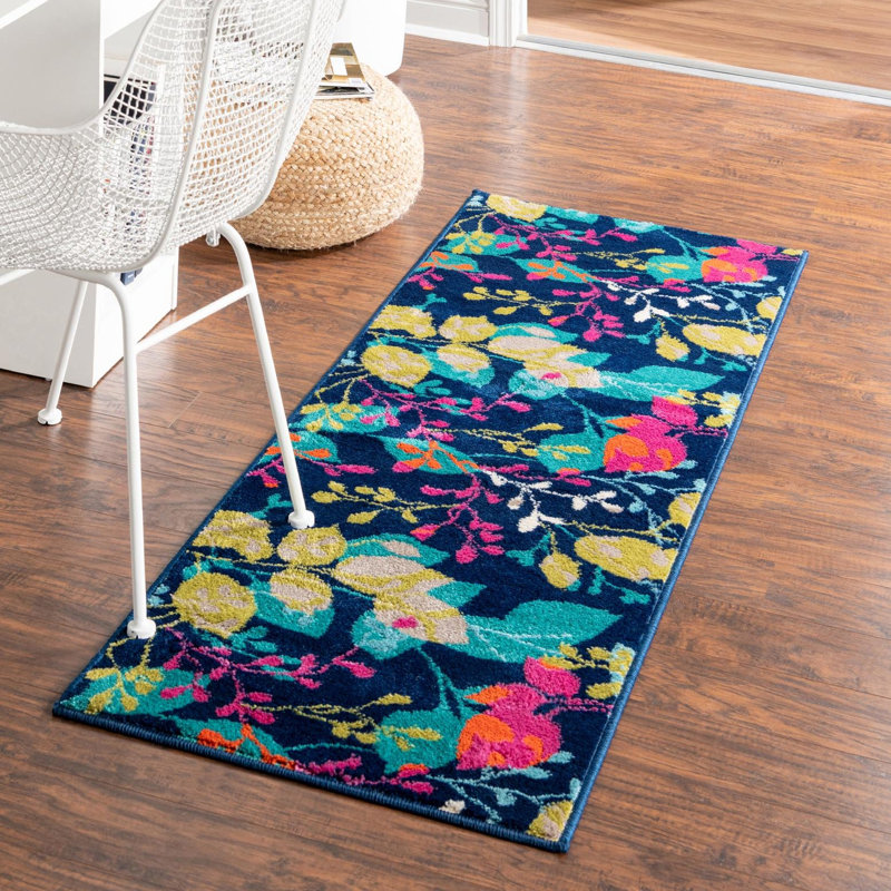 Analiese Floral Indoor Rug, Runner 2' x 6'