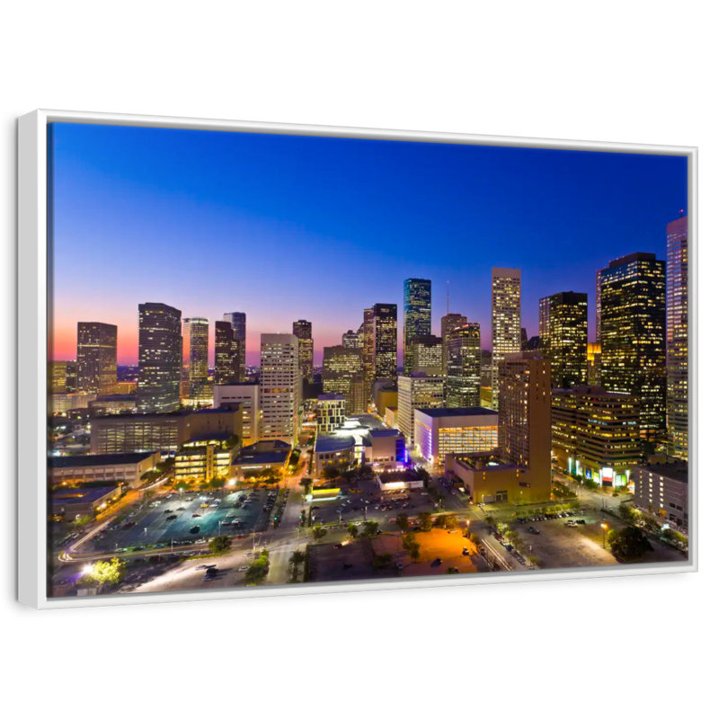 Houston crépuscule ciel, 43 po x 29 po, Cadre flottant blanc