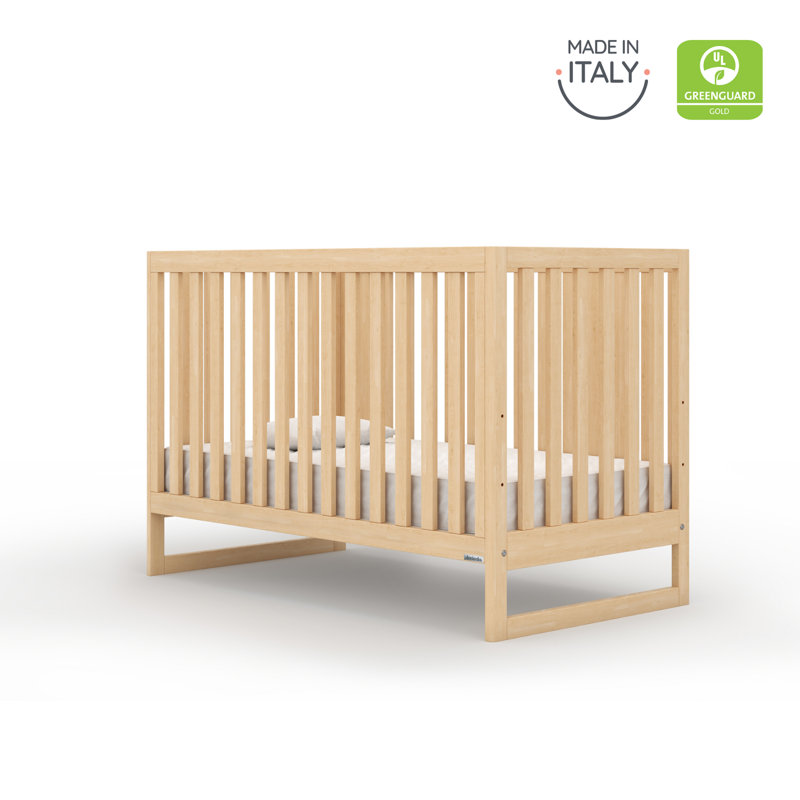 Austin Natural Beechwood 3-in-1 Convertible Crib