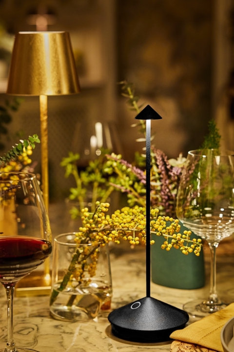 TABLE LAMPS