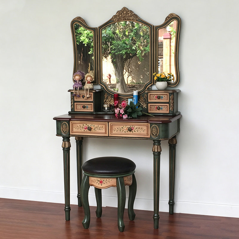 Table de coiffeuse peinte vert forêt