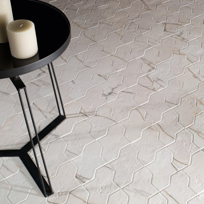 Bouclier Istanbul 2-3 / 8 po X 8 1/4 po Carreau de porcelaine pour plancher et mur