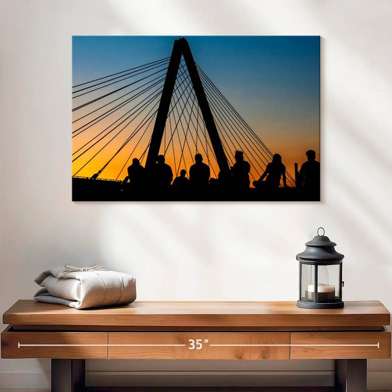 Silhouette du pont Bond, H 16 po x l 24 po
