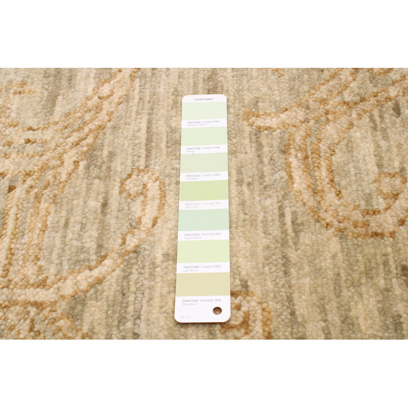 Tapis vert clair Mystique 8 pi 3 po x 10 pi 0 po