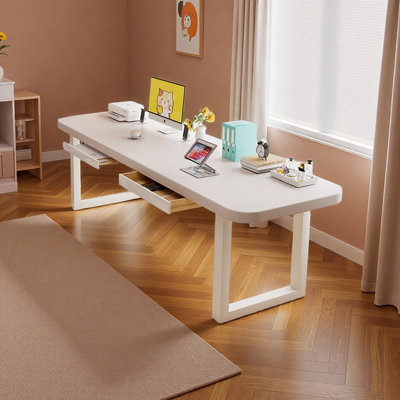 Bureau élégant de style français
