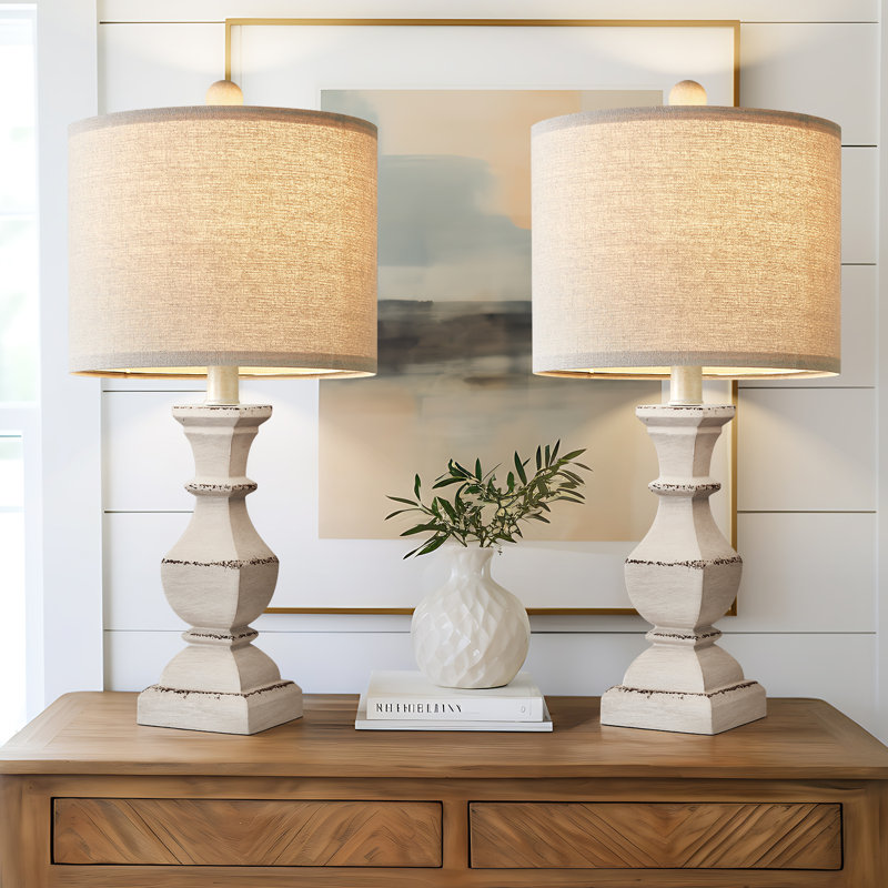 Emlyn 20,5 po, blanc antique traditionnel + lampe en résine rouillée, convient pour le salon, la chambre à coucher, la table de chevet et le bureau