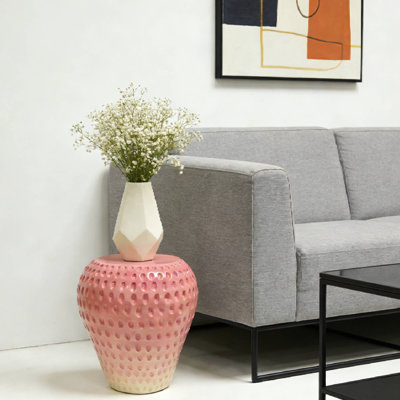 Tabouret en résine de fraise 13,4 pouces, support de plante d'appoint polyvalent pour les espaces extérieurs de jardin