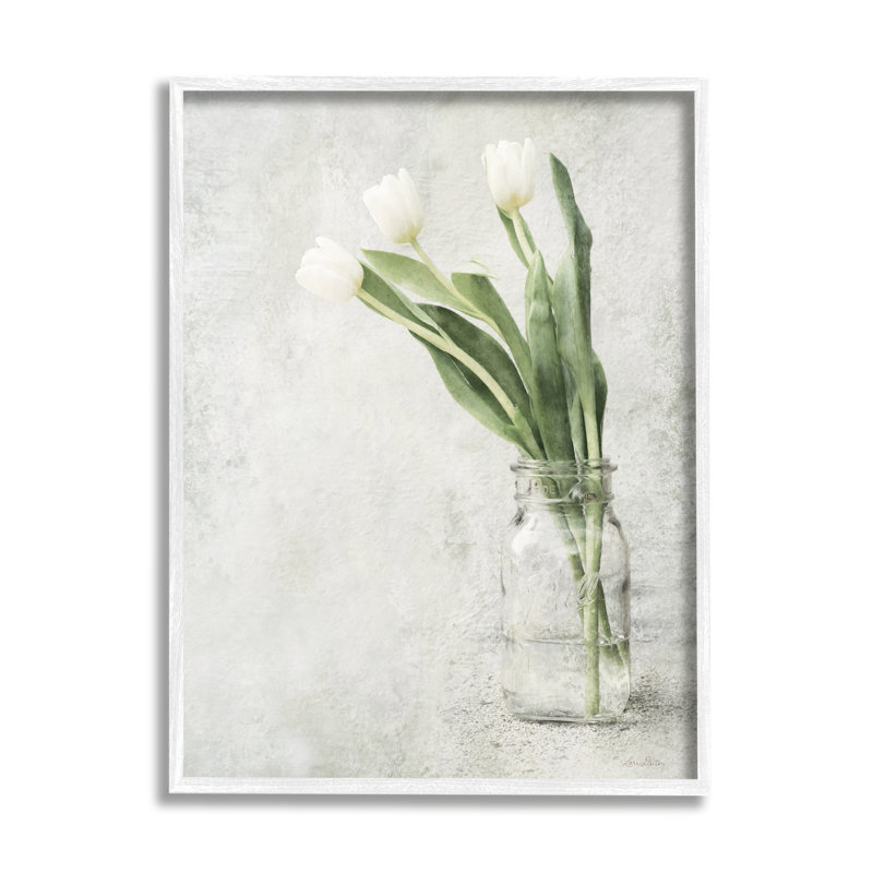 «Asymmetric Tulips Country Jar» par Lori Deiter - Cadre flottant, impression sur bois, H 14 po x l 11 po x P 1,5 po