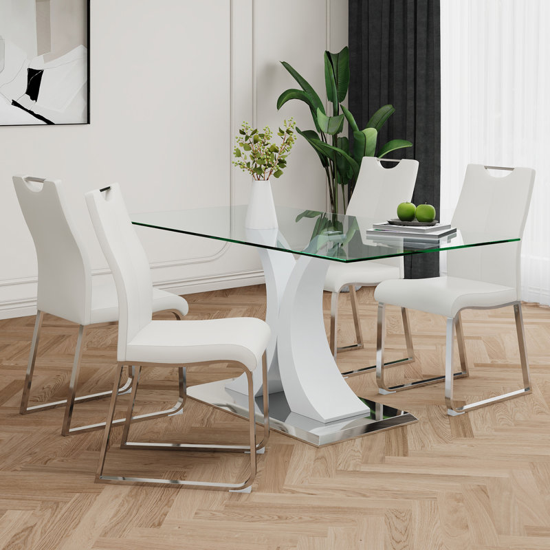Table en verre de style moderne