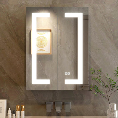 Armoire de miroir de salle de bain à DEL argentée 32 po x 24 po - Lumineuse, à intensité variable, brouillard, tablettes réglables, 2 portes, douilles, ports, à fixation murale à intensité variable, tablette, gracieuse