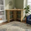 Bureau d'angle en coin