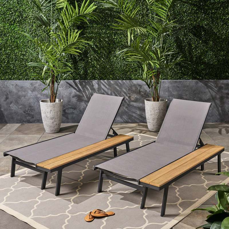 Chaise longue d'extérieur avec table d'appoint en bois - rouille - 2 chaises en filet aéré et eucalyptus