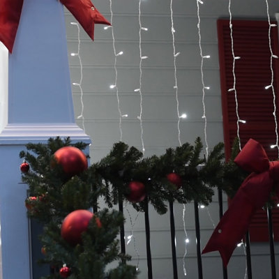 SoftTwinkle LED Curtain Icicle Lights