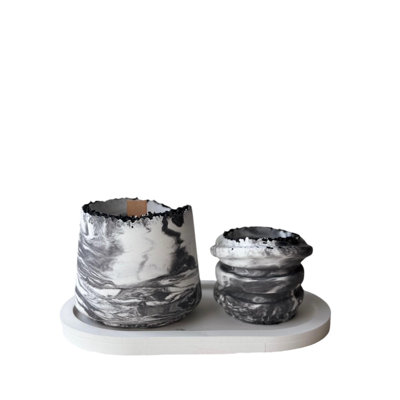 Ensemble de bougies élégantes (3 pièces), gris et blanc, 2,4 x 2,0 x 2,4 pouces | 100% cire de soja pour une combustion propre | Parfait pour la décoration intérieure, la détente et les occasions spéciales, design élégant et moderne