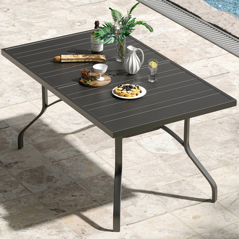 Table de salle à manger d'extérieur 60 po x 35 po avec trou pour parasol 1,57 po, métal, noir, convient aux barbecues en métal dans la cour et au bord de la piscine