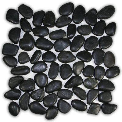 Kura Random Sized Natural Stone Mosaic Tile in Black