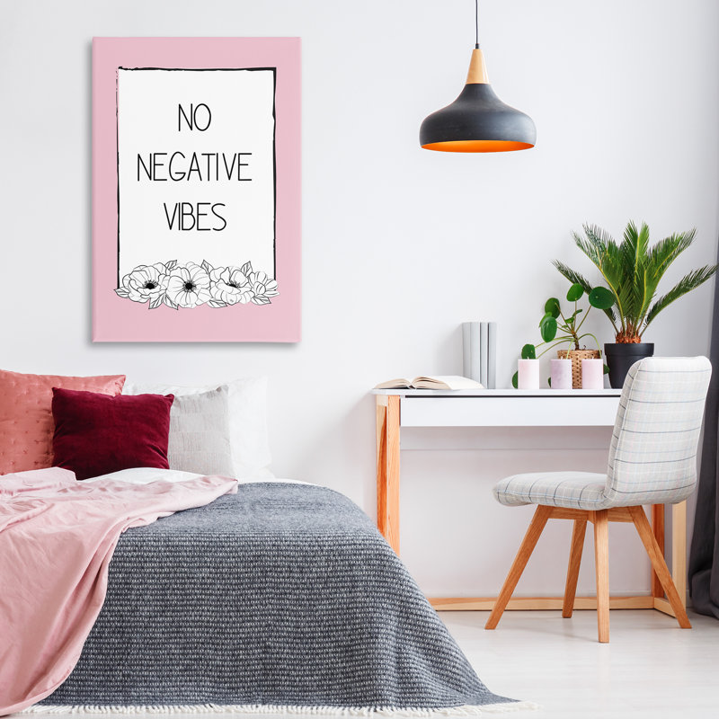 No No Vibative Vibes on Pink, art mural sur toile par Martina Pavlova, H 45 po x l 30 po