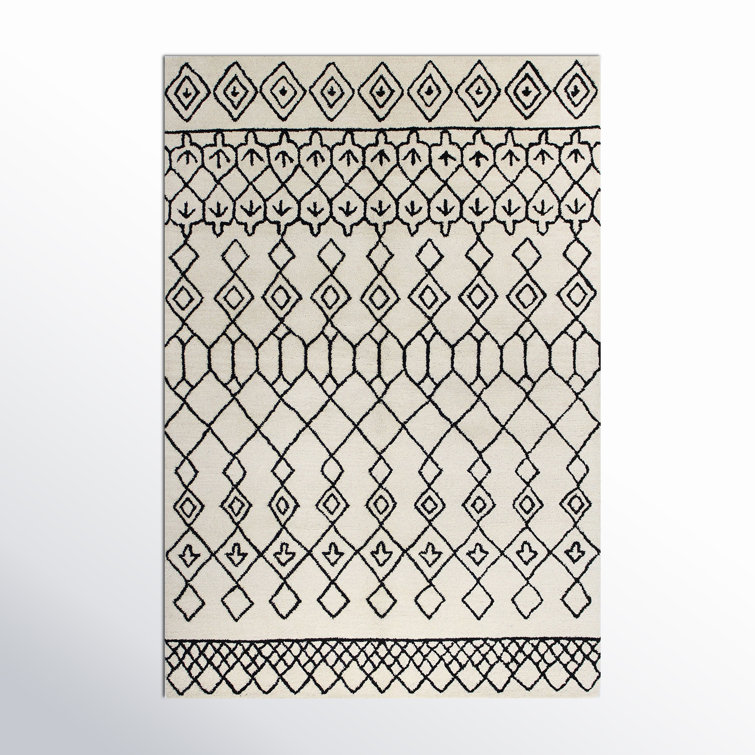 Navagio Moroccan Handmade Tufted Wool Ivory/Black Area Rug