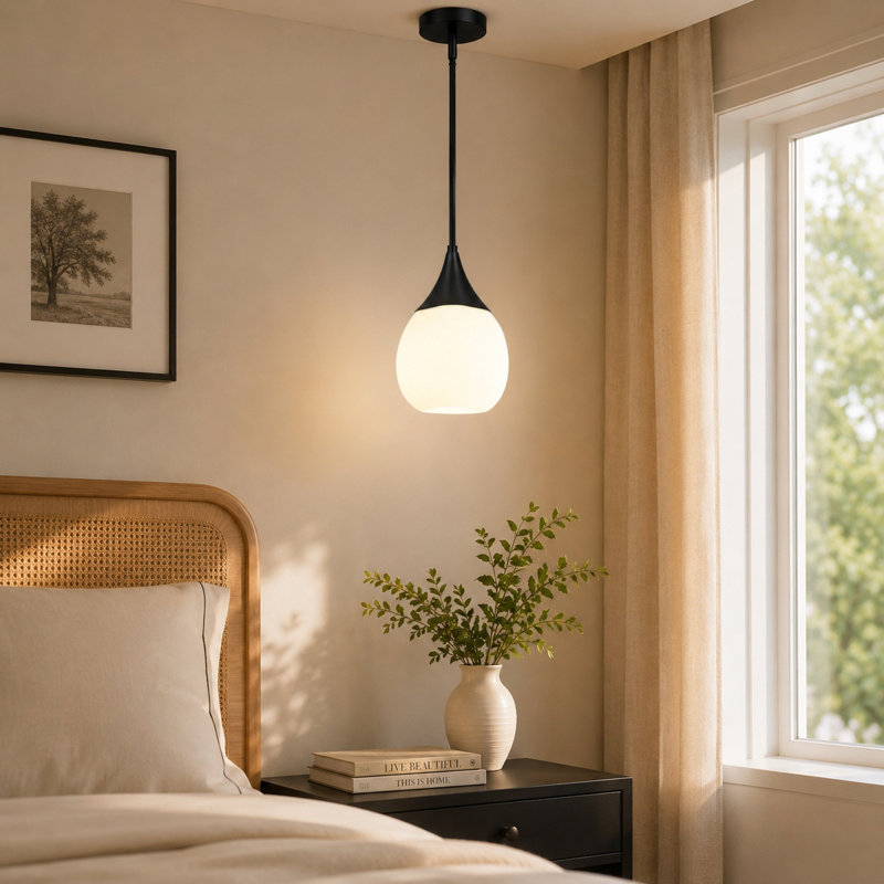  Luminaire suspendu moderne en verre 1 lumière, H 10,16 po x l 6,3 po x P 6,3 po, Noir mat