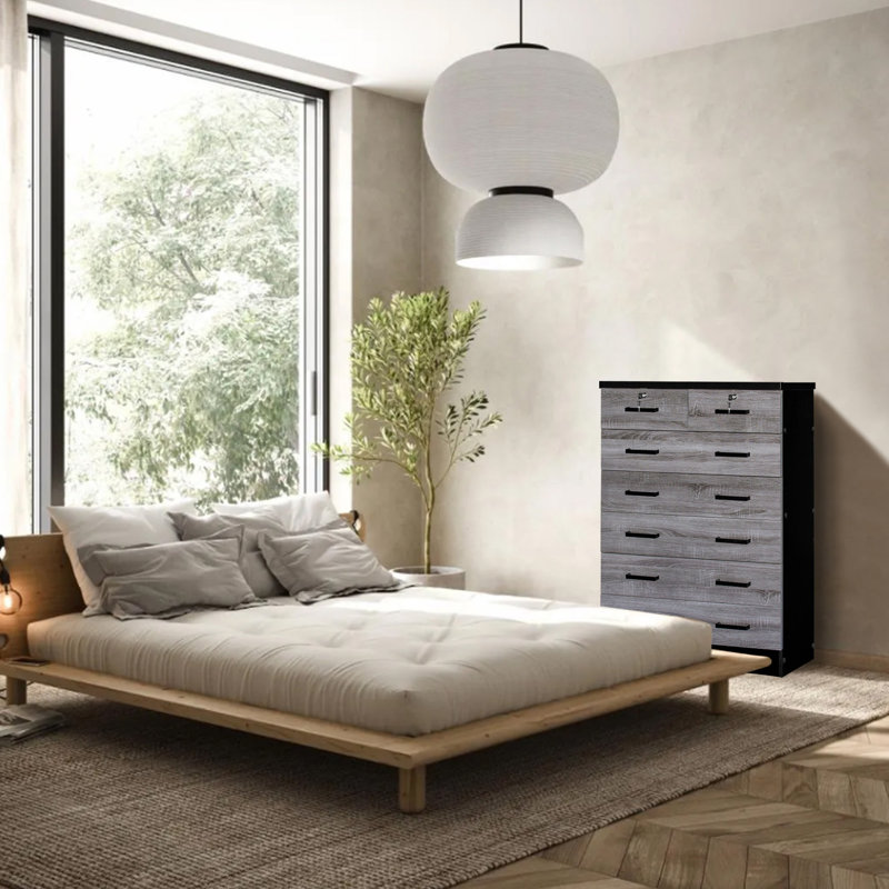 Maray 31.5'' W 7 - Drawer Dresser, Black/Gray