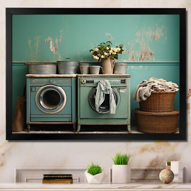 Turquoise Vintage Laundry Room II - impression, H 24 po x l 32 po x P 1 po, Cadre photo noir