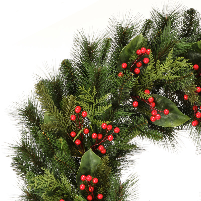 36" Uv Pine/Magnolia/Berry Spruce Wreath