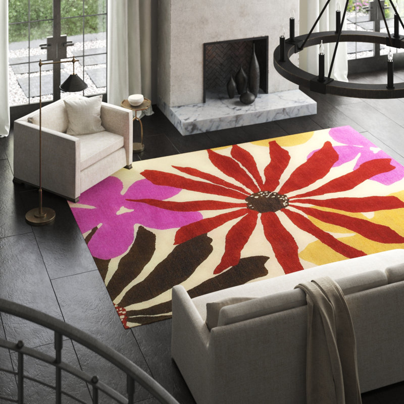 Wool Floral Area Rug in Beige/Purple/Red, Rectangle 3' x 5'