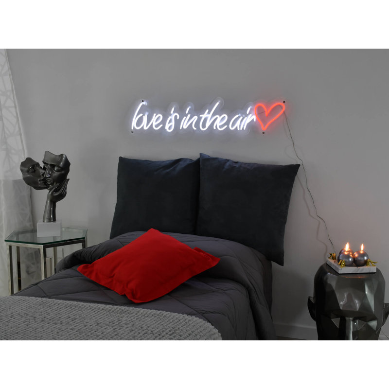 Modern Wall Decor on Resin