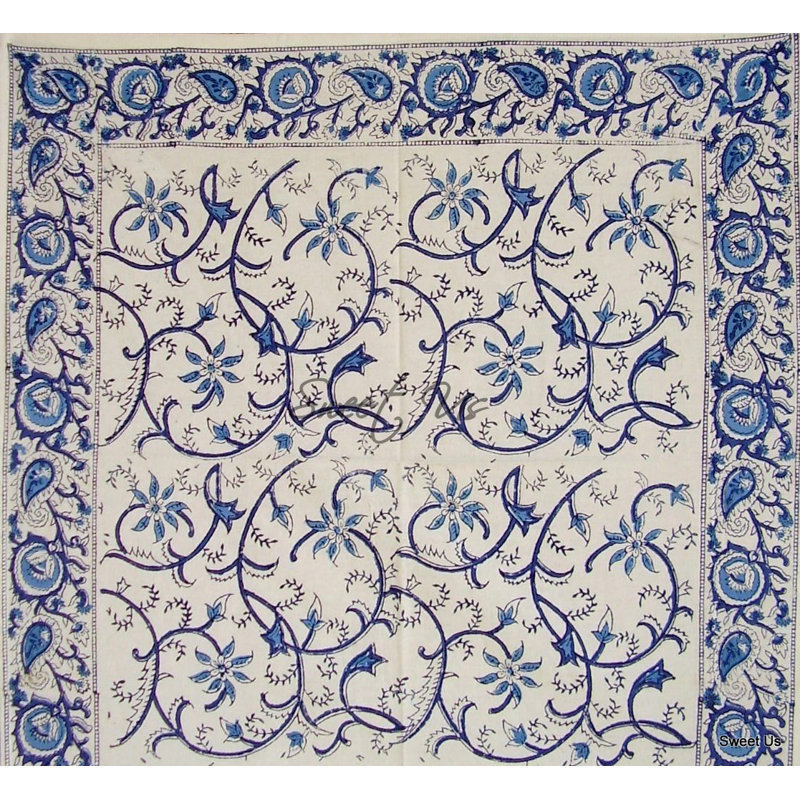 Chemin de table Floral