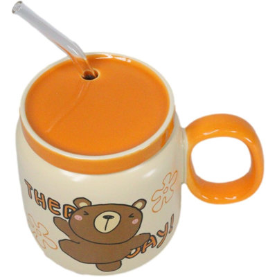 Tasse en céramique orange avec couvercle et paille en verre