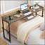 Table de lit réglable en hauteur avec roulettes, bureau pour ordinateur portable grand format, support inclinable, prises intégrées et ports USB pour lit / canapé (gris foncé)
