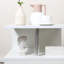Table d'appoint chic blanche, en forme de S de 20 po avec rangement, et support de poteau en acier robuste et moderne